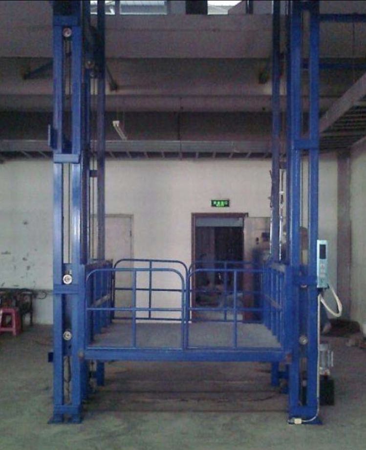 液壓升降貨梯四個優(yōu)勢