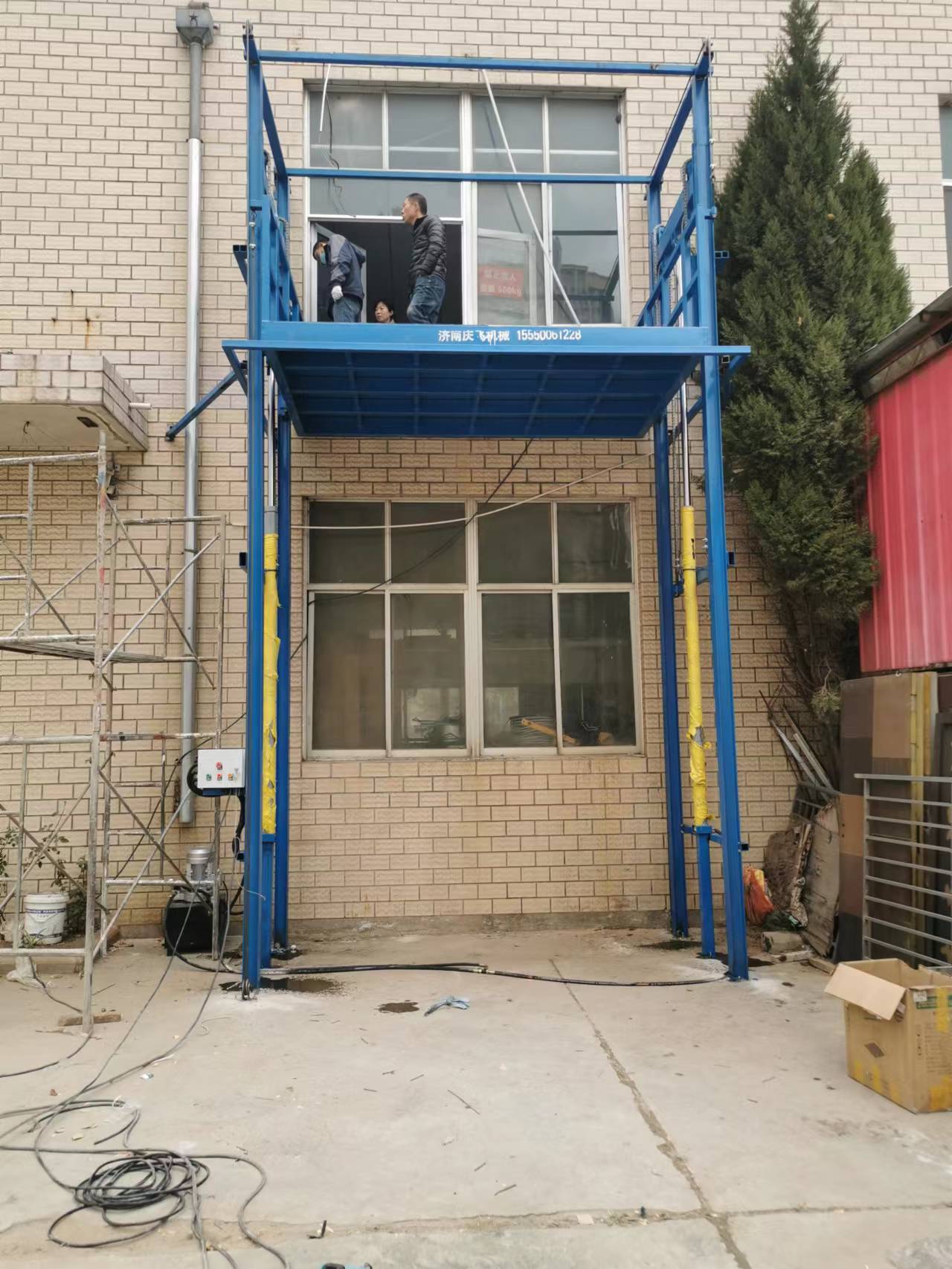 導軌式升降機電機電壓失穩(wěn)的影響有哪些？